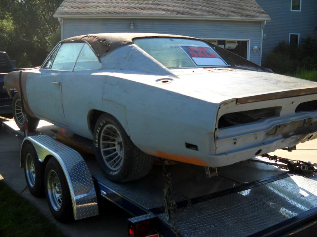 1969 Dodge Charger True 383 Big Block Car