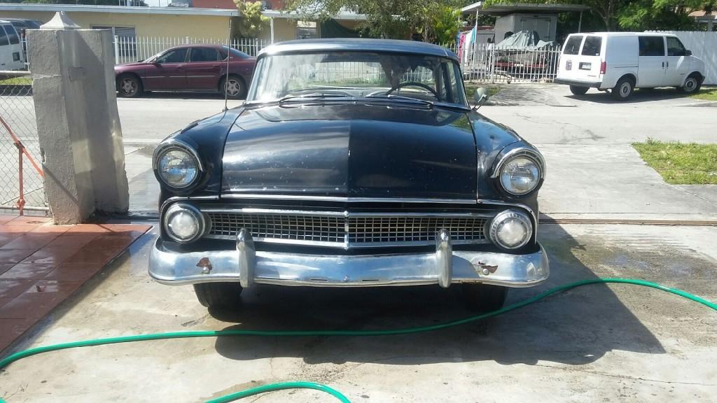 1955 Ford Crown Victoria 2 Doors with no post Project car