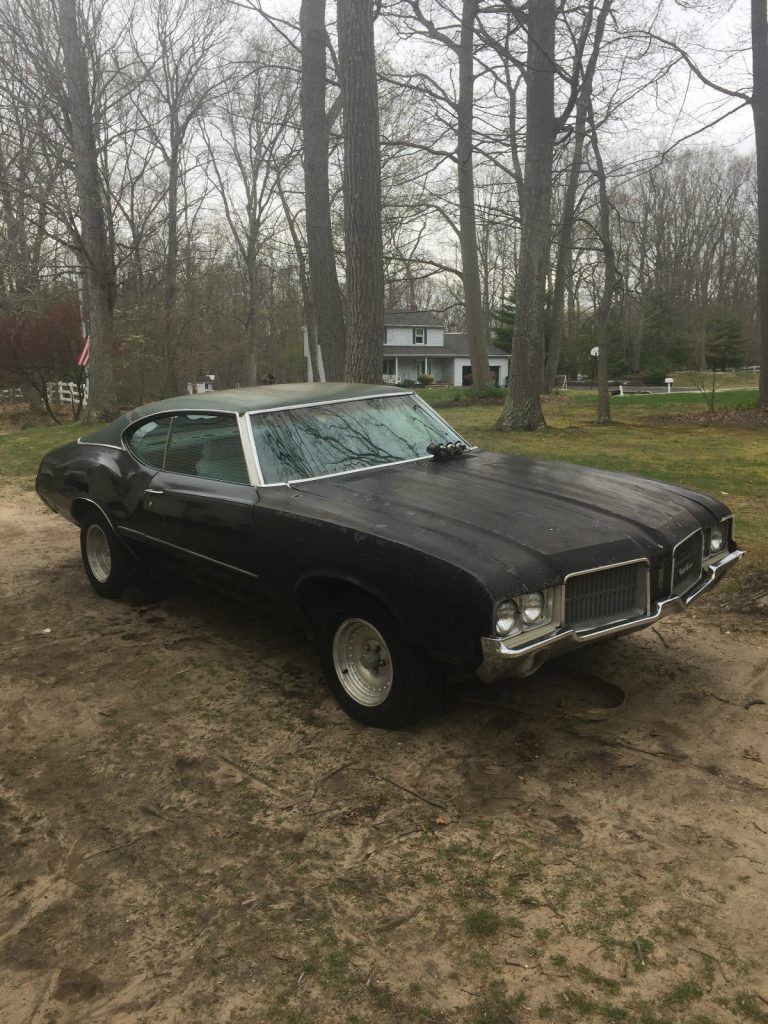 No engine and trans 1972 Oldsmobile Cutlass project
