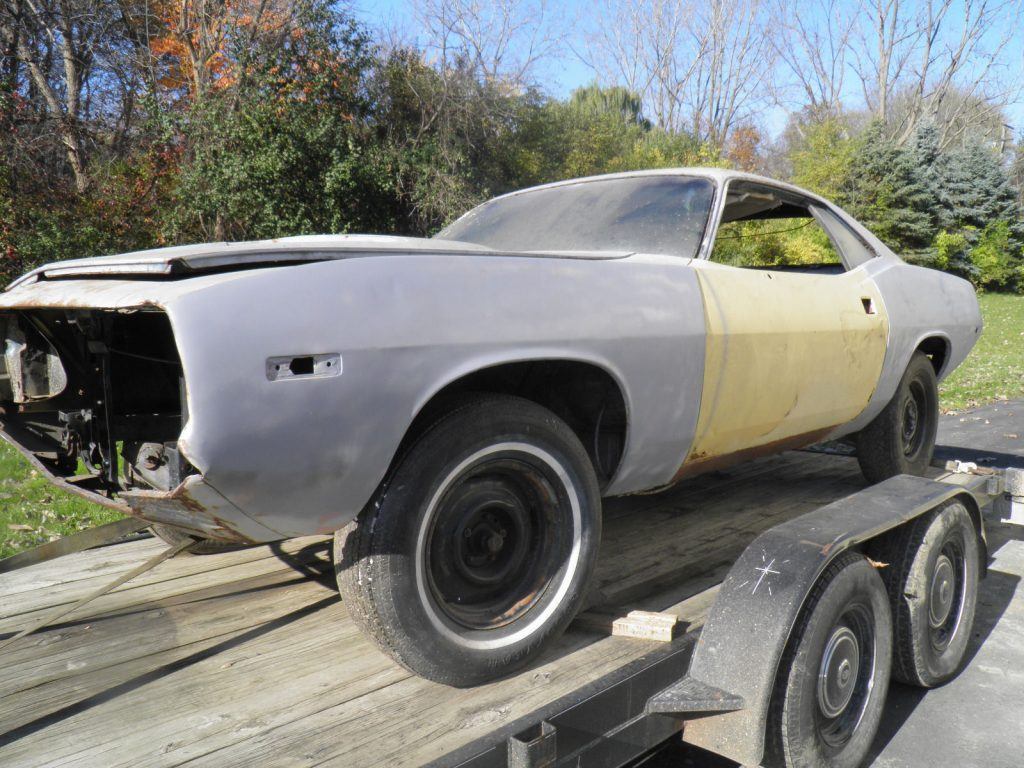 Total project 1974 Plymouth Barracuda solid base