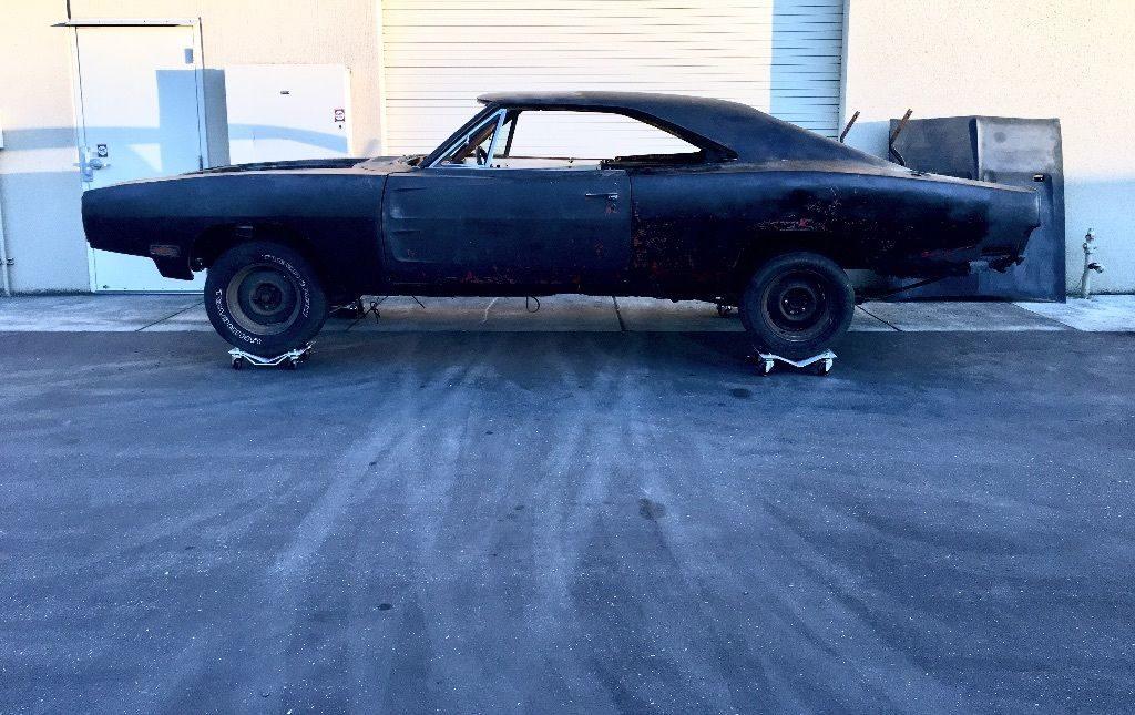 Needs frame off 1970 Dodge Charger project car