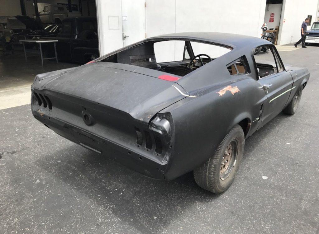 Extra parts 1967 Ford Mustang Fastback 2 door project
