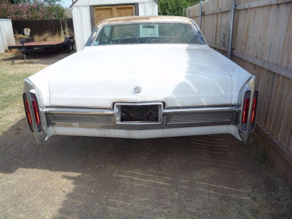 Needs little TLC 1966 Cadillac DeVille project