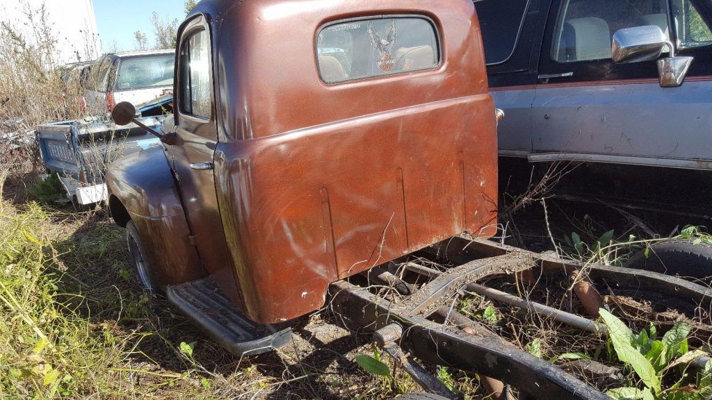 extra parts truck 1949 Ford F 100 project