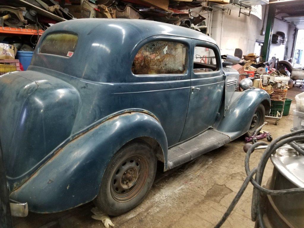barn find 1935 Plymouth project with working engine