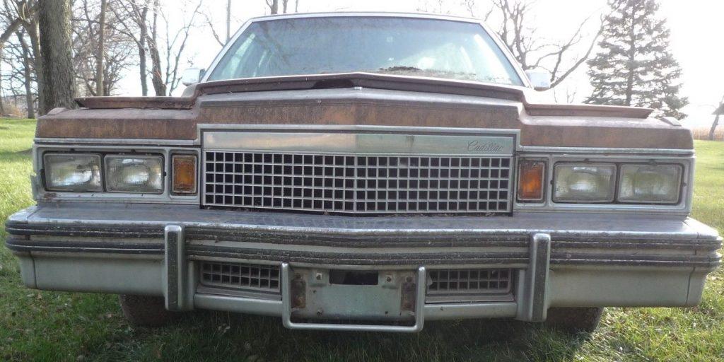 minimal rust 1979 Cadillac Sedan DeVille project