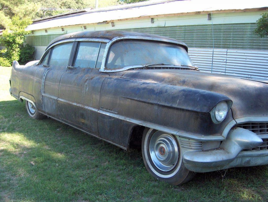 needs restoration 1955 Cadillac Sedan DeVille project
