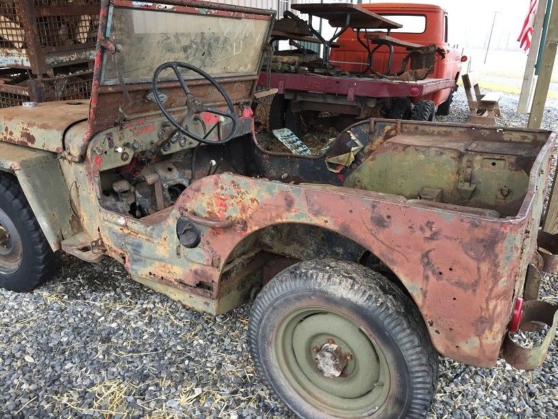rusty 1942 Ford GPW project
