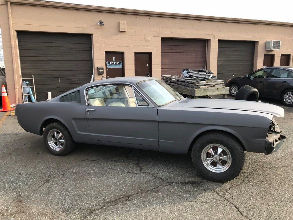 barn find 1965 Ford Mustang project