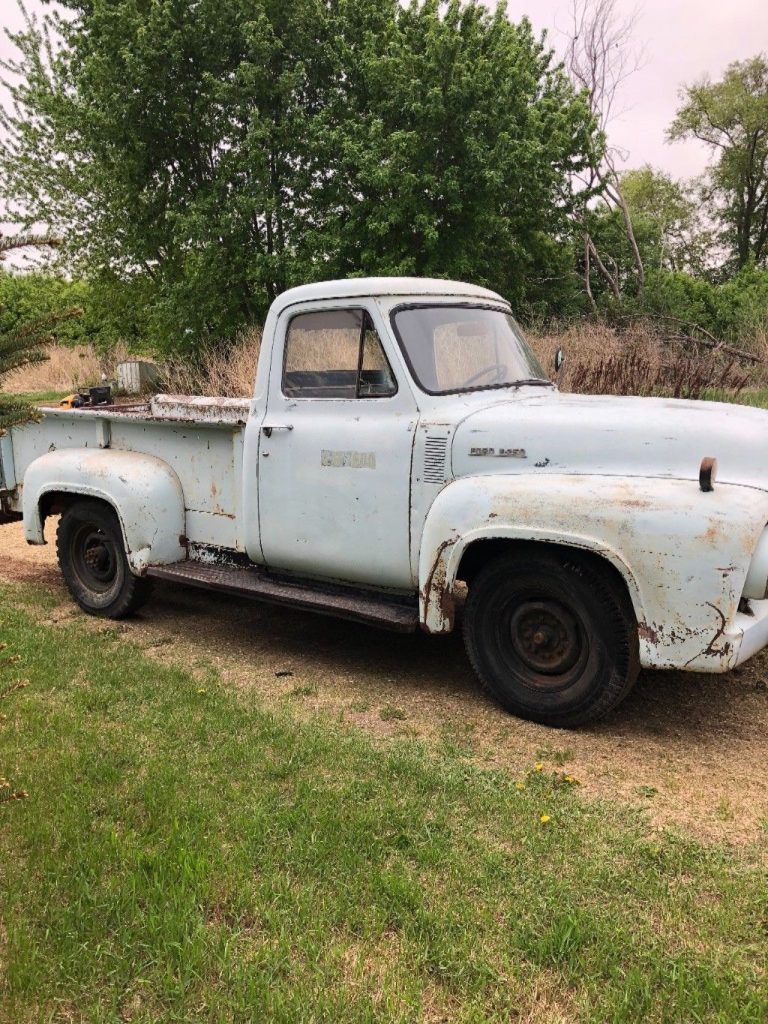 complete engine 1954 Ford F 250 project