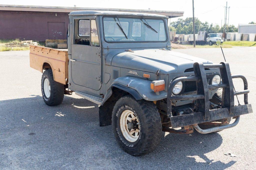 solid 1973 Toyota Land Cruiser project