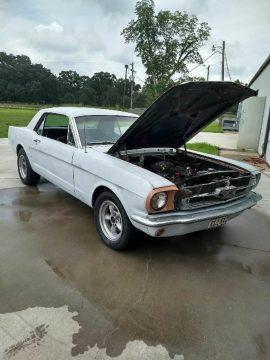starts and runs 1966 Ford Mustang project for sale