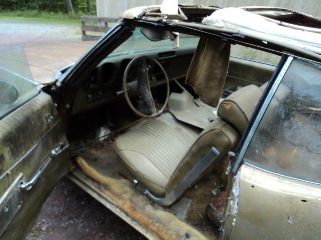 needs total restoration 1969 Oldsmobile Cutlass Convertible project