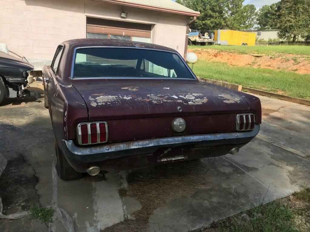 4 on the floor 1966 Ford Mustang project