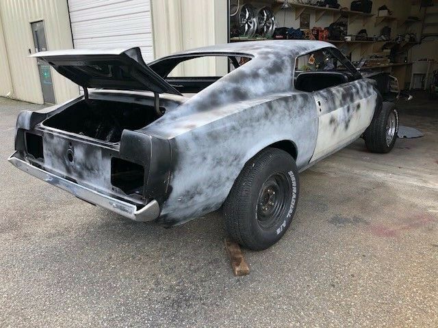 needs restoration 1970 Ford Mustang project