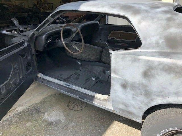 needs restoration 1970 Ford Mustang project