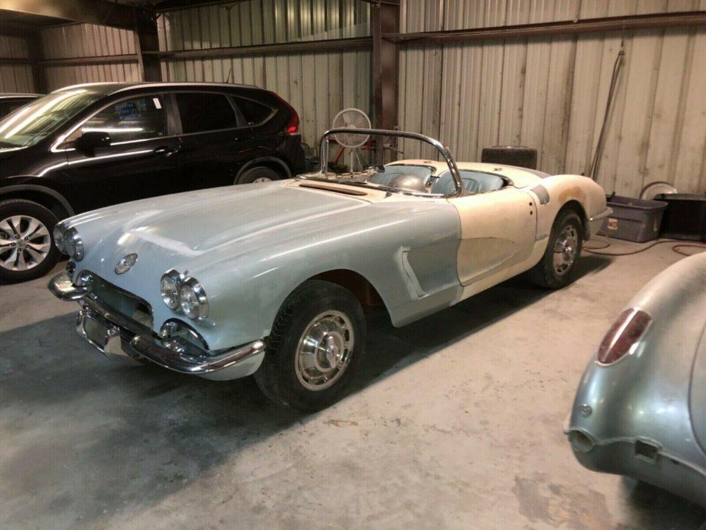 needs full restoration 1960 Chevrolet Corvette project