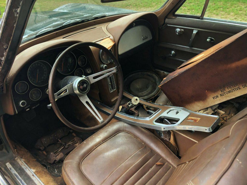 Needs Restoration 1967 Chevrolet Corvette project