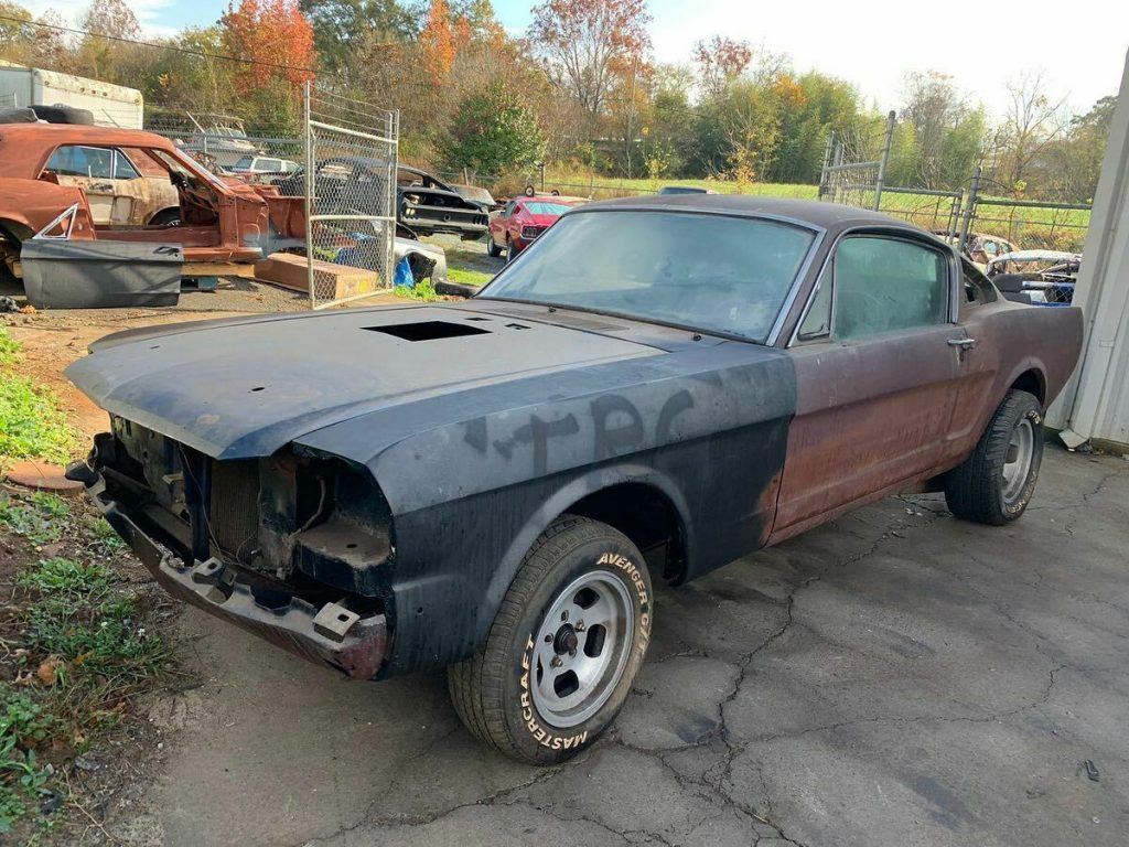 solid 1965 Ford Mustang project