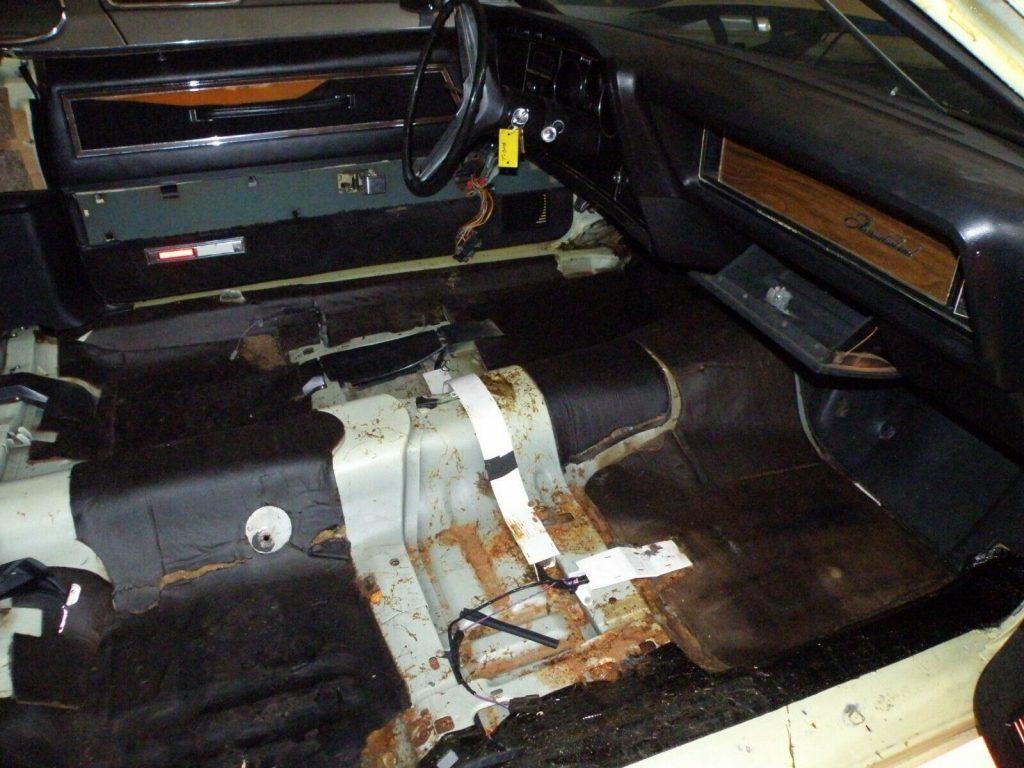 1972 Ford Thunderbird project [solid overall]