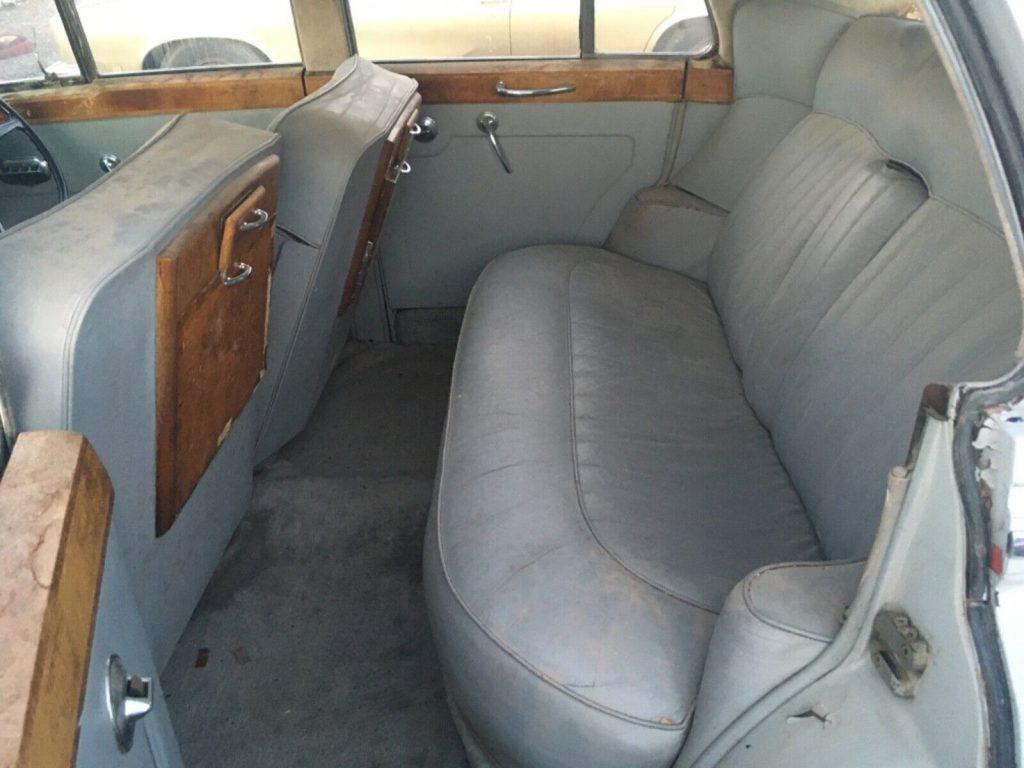 1960 Bentley S2 made into Rolls Royce clone