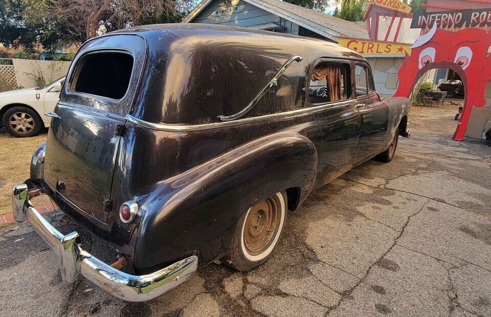 1952 Pontiac Hearse