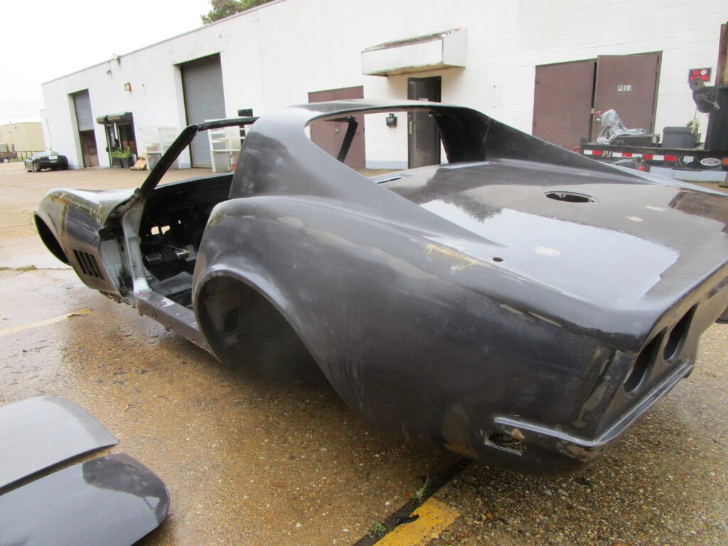 1969 Chevrolet Corvette T-Top Sport Coupe Bare Body Project