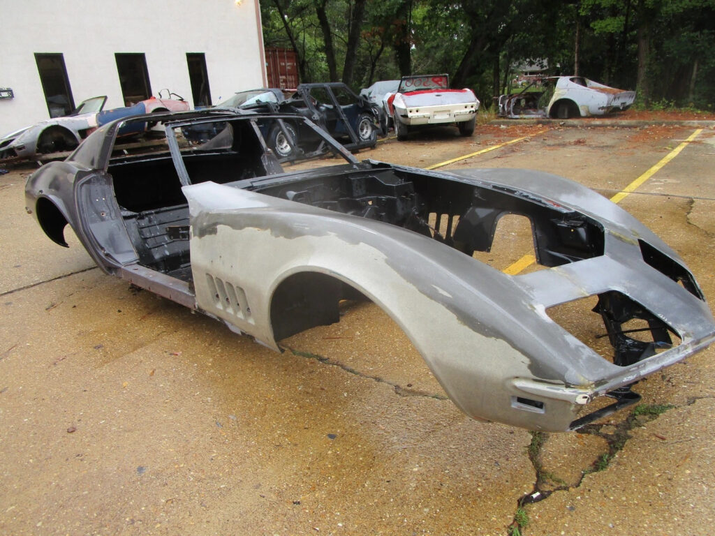 1969 Chevrolet Corvette T-Top Sport Coupe Bare Body Project