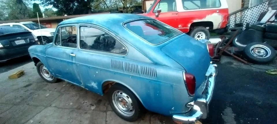 1969 Volkswagen Fastback Type 3 Project /NON Runner