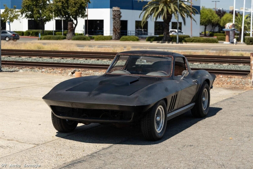 1966 Chevrolet Corvette Project 4 Speed 427ci V8 390hp Stingray